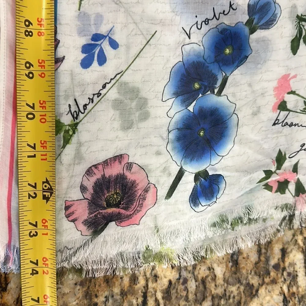 Floral Print Fringe Edges Lightweight Scarf